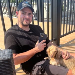 Meet your Posher, Deane